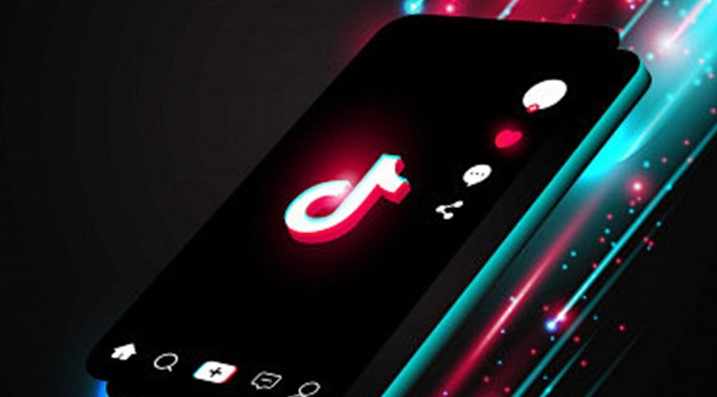 TikTok Storm: Creators are Flooding into a New Fashion Domain