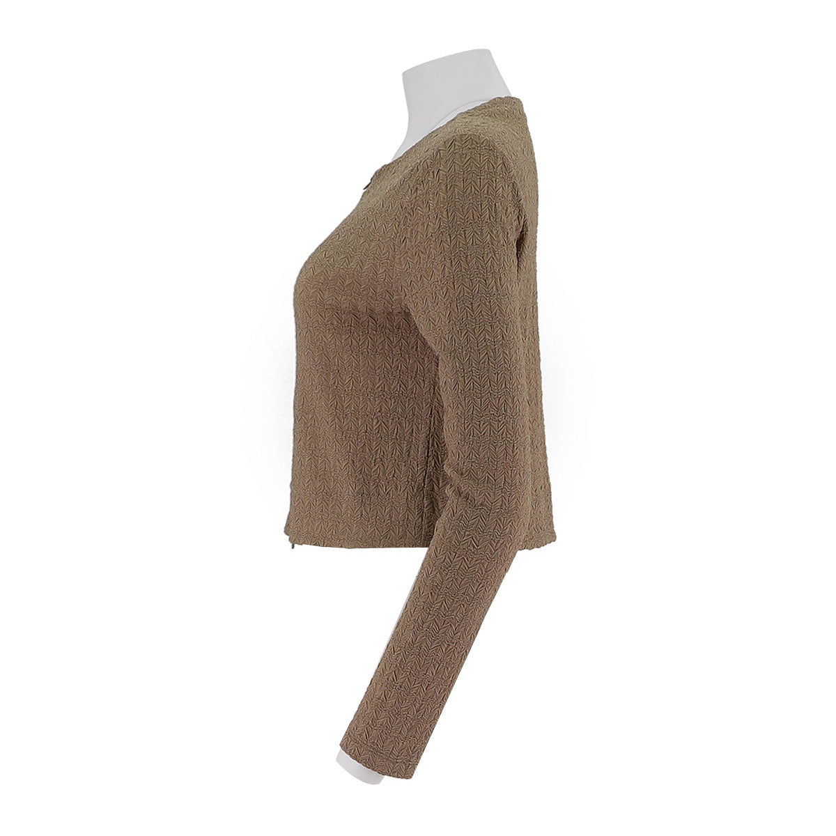 Open chest knitted sweater