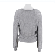 Women'S V-Neck Long Sleeved Top