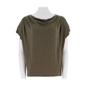 Recreational T-Shirt With A Loose Collar