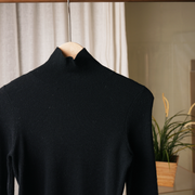 Women'S Long Sleeved High Neck Top